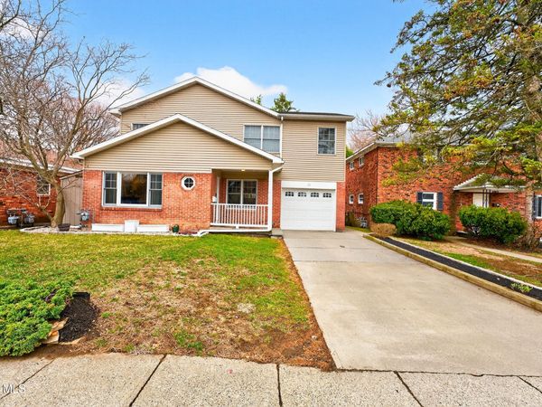 15 Croswell Street, Albany, NY 12206