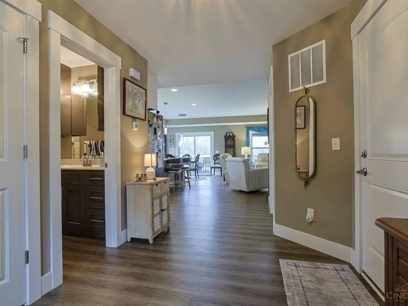 10866 Carolina Trace Road, Harrison, OH 45030 Photo 5