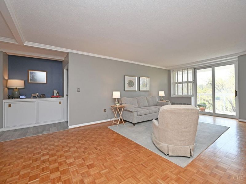 2444 Madison Road, Unit 202A, Cincinnati, OH 45208 Photo 10