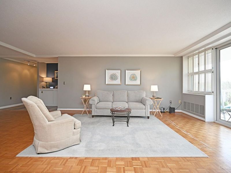 2444 Madison Road, Unit 202A, Cincinnati, OH 45208 Photo 12