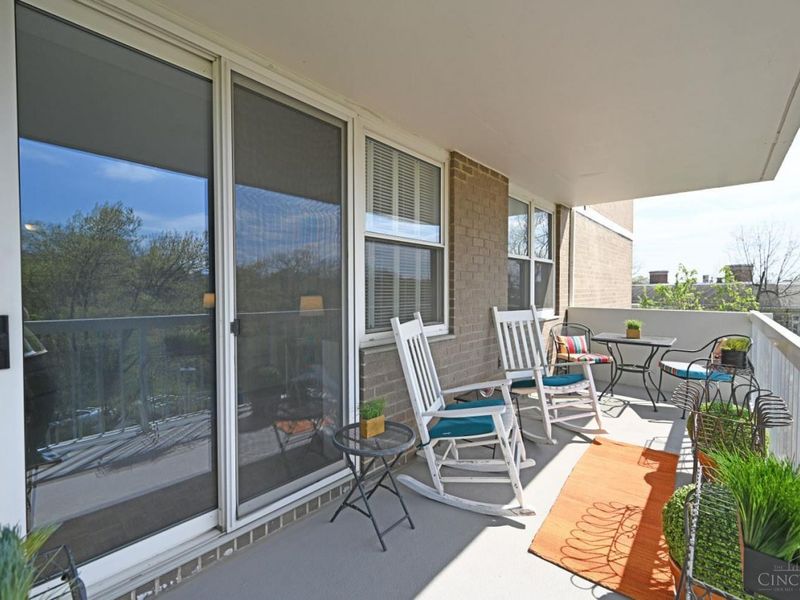 2444 Madison Road, Unit 202A, Cincinnati, OH 45208 Photo 29