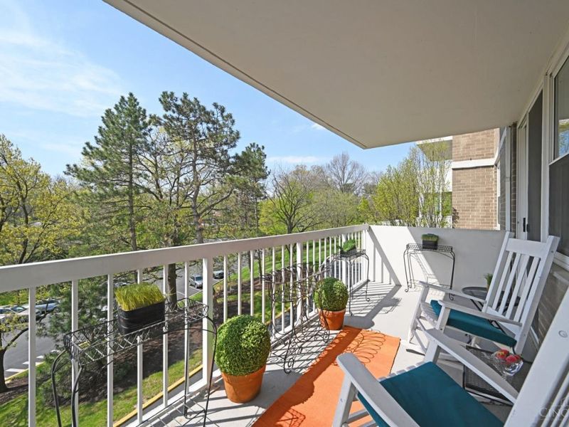 2444 Madison Road, Unit 202A, Cincinnati, OH 45208 Photo 32