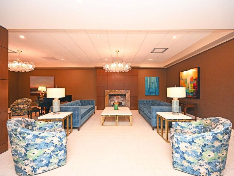 2444 Madison Road, Unit 202A, Cincinnati, OH 45208 Photo 5