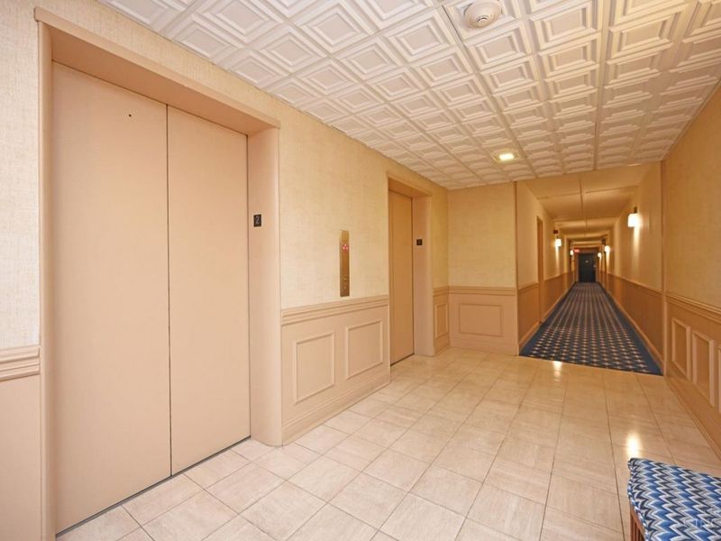 2444 Madison Road, Unit 202A, Cincinnati, OH 45208 Photo 7