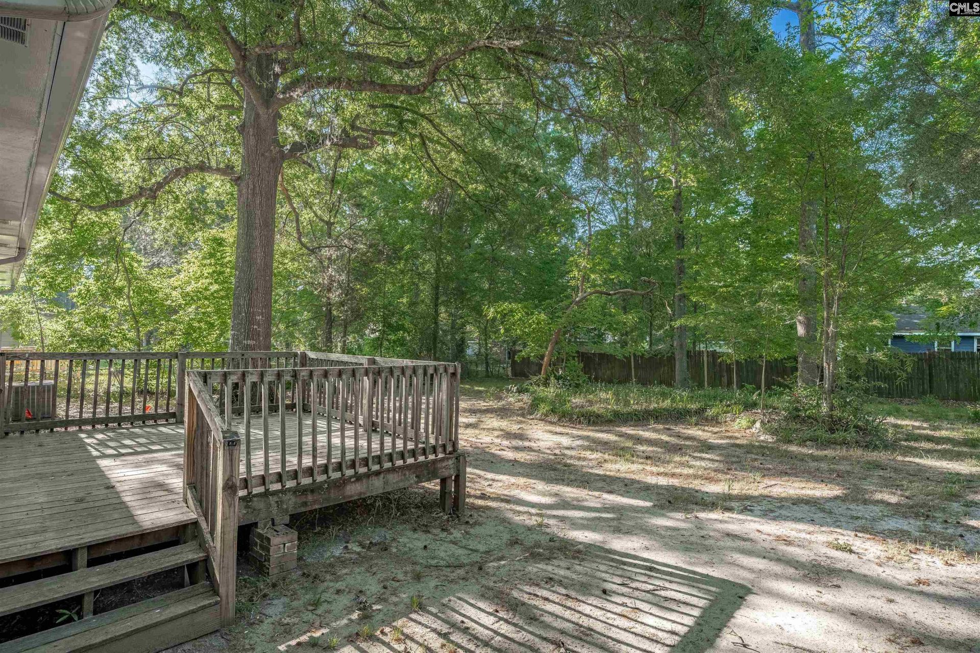 1336 Chadford Road Photo 27