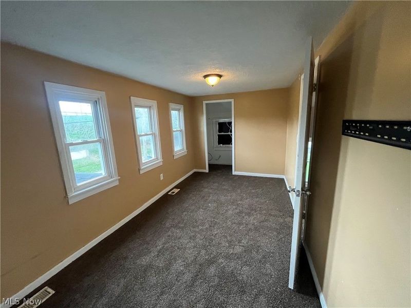 1270 Welsh Avenue, Akron, OH 44314 Photo 10