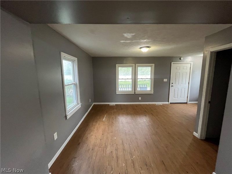 1270 Welsh Avenue, Akron, OH 44314 Photo 3