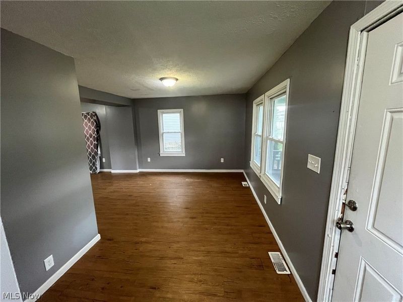 1270 Welsh Avenue, Akron, OH 44314 Photo 4