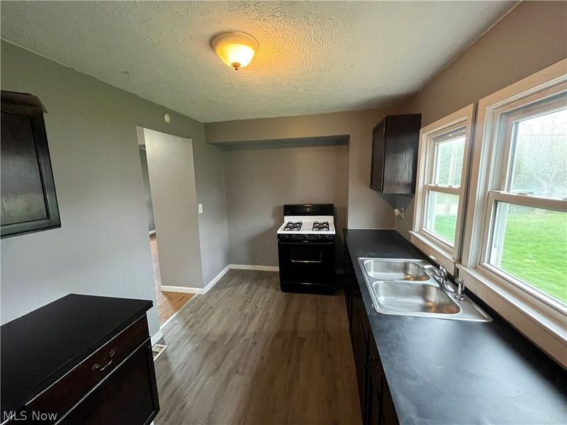 1270 Welsh Avenue, Akron, OH 44314 Photo 6