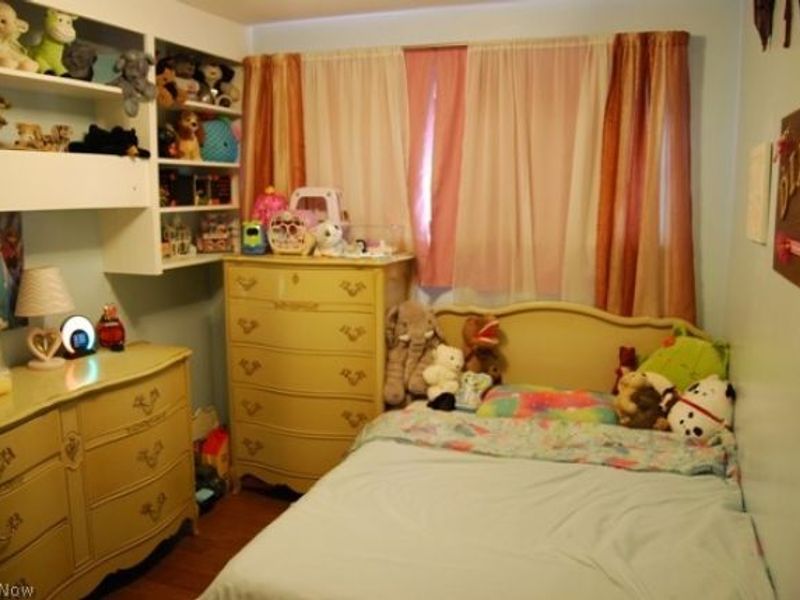 4567 Canterbury Road, North Olmsted, OH 44070 Photo 11