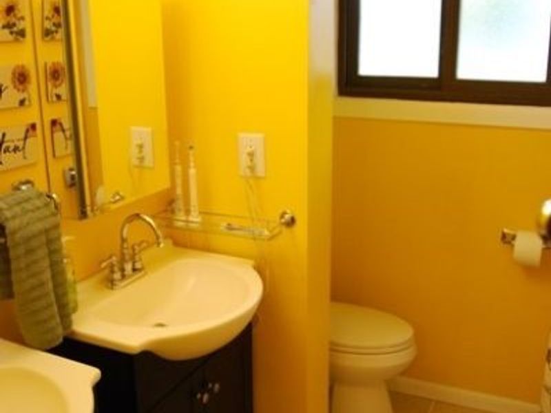 4567 Canterbury Road, North Olmsted, OH 44070 Photo 12