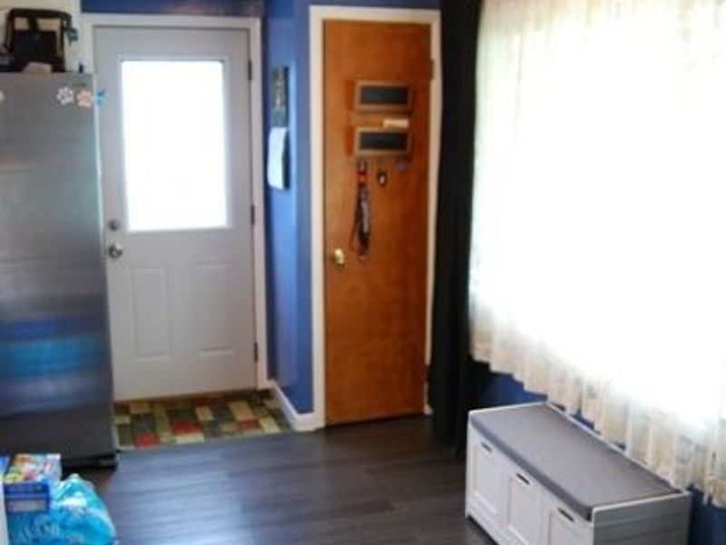 4567 Canterbury Road, North Olmsted, OH 44070 Photo 2