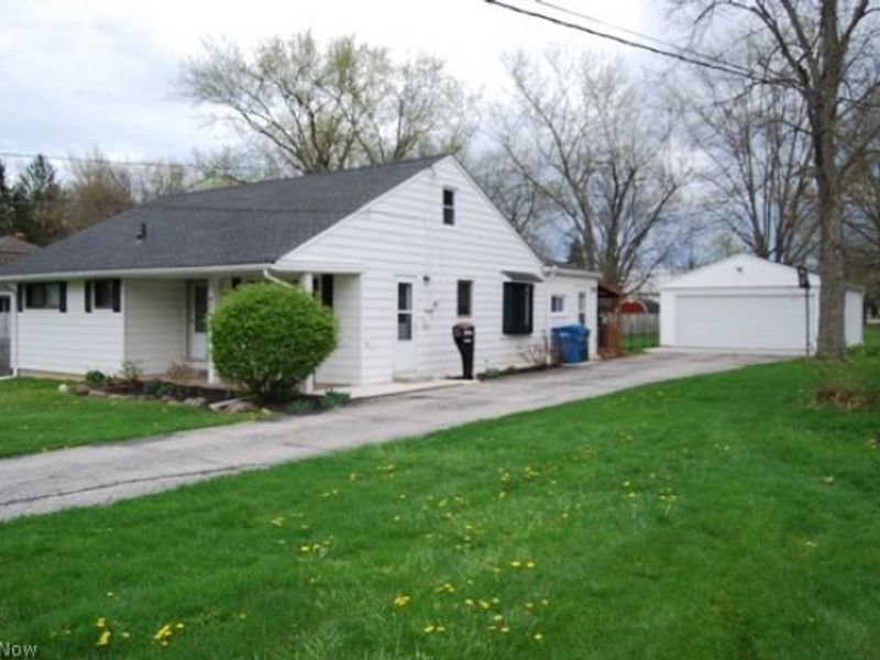 4567 Canterbury Road, North Olmsted, OH 44070 Photo 21