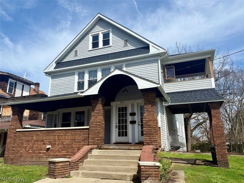 245 Oakdale Avenue, Akron, OH 44302 Photo 1