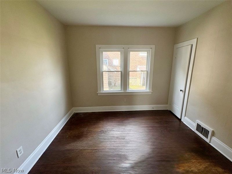 245 Oakdale Avenue, Akron, OH 44302 Photo 6