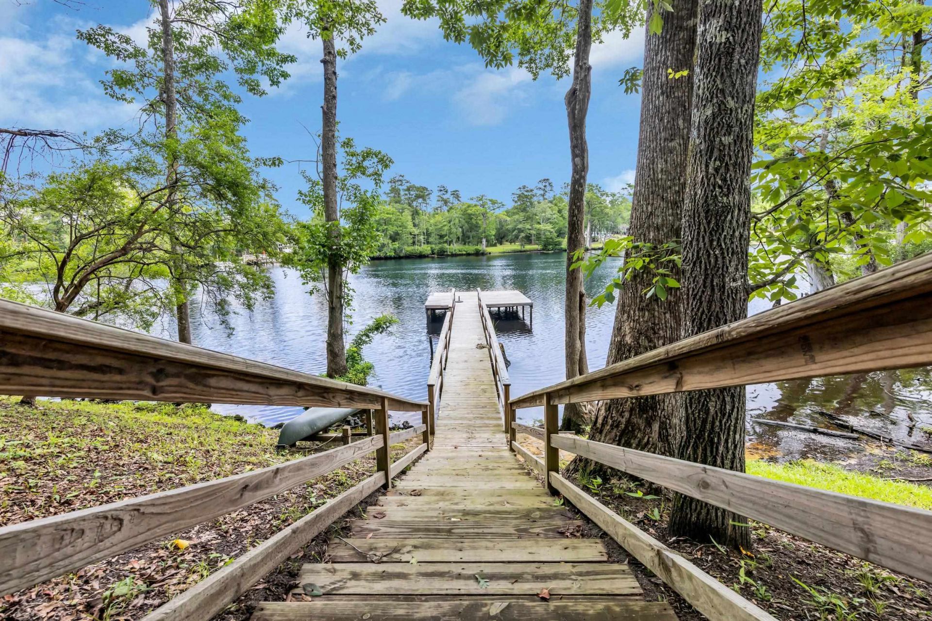 3231 Center Rd. Photo 11