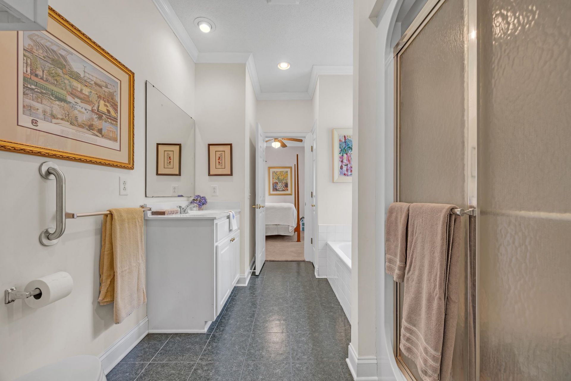 3231 Center Rd. Photo 31