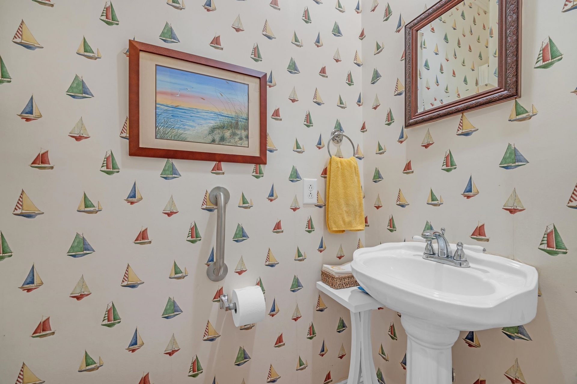 3231 Center Rd. Photo 35