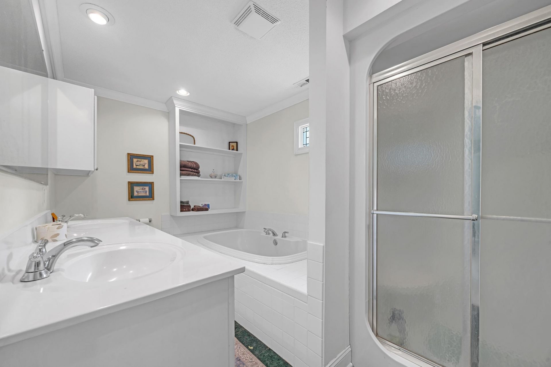 3231 Center Rd. Photo 40