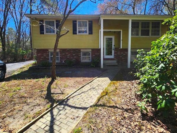 643 HICKSTOWN ROAD, SICKLERVILLE, NJ 08081