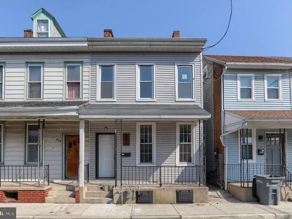 825 SCULL STREET, LEBANON, PA 17046