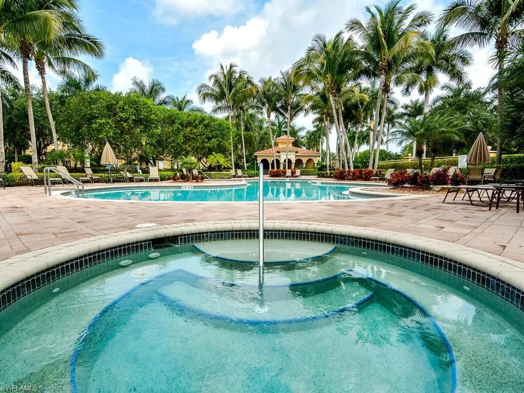 2605 Estrella Ct, Unit PH 3, Naples, FL 34109 Photo