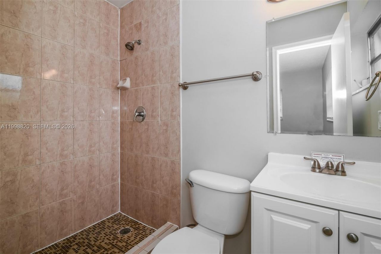 161 NE 20th St, Pompano Beach, FL 33060 Photo