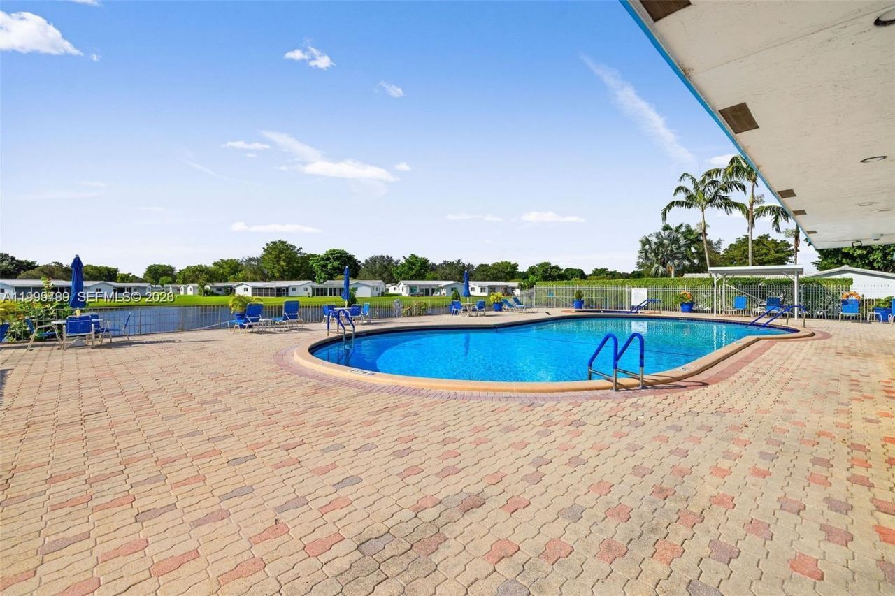 1086 NW 88th Way, Plantation, FL 33322 Photo