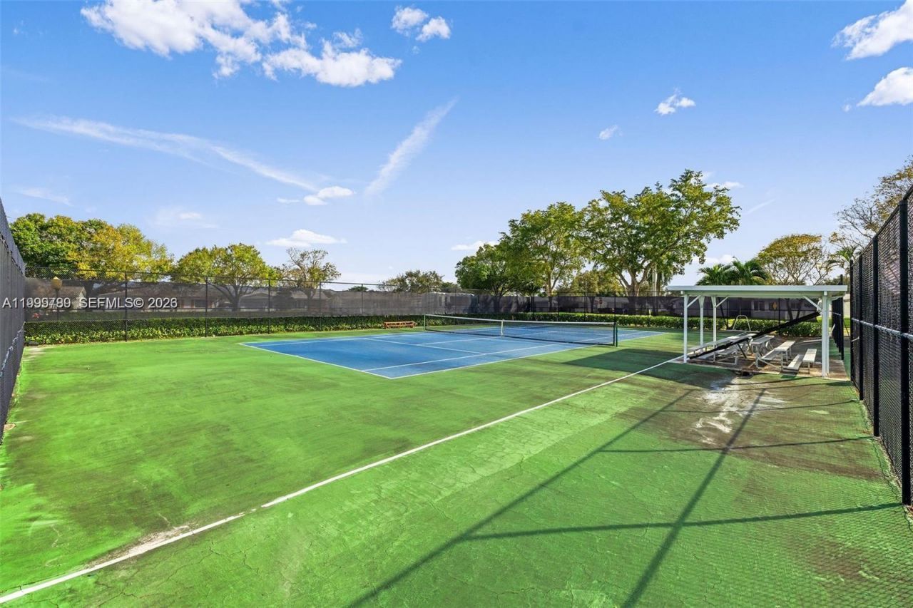 1086 NW 88th Way, Plantation, FL 33322 Photo