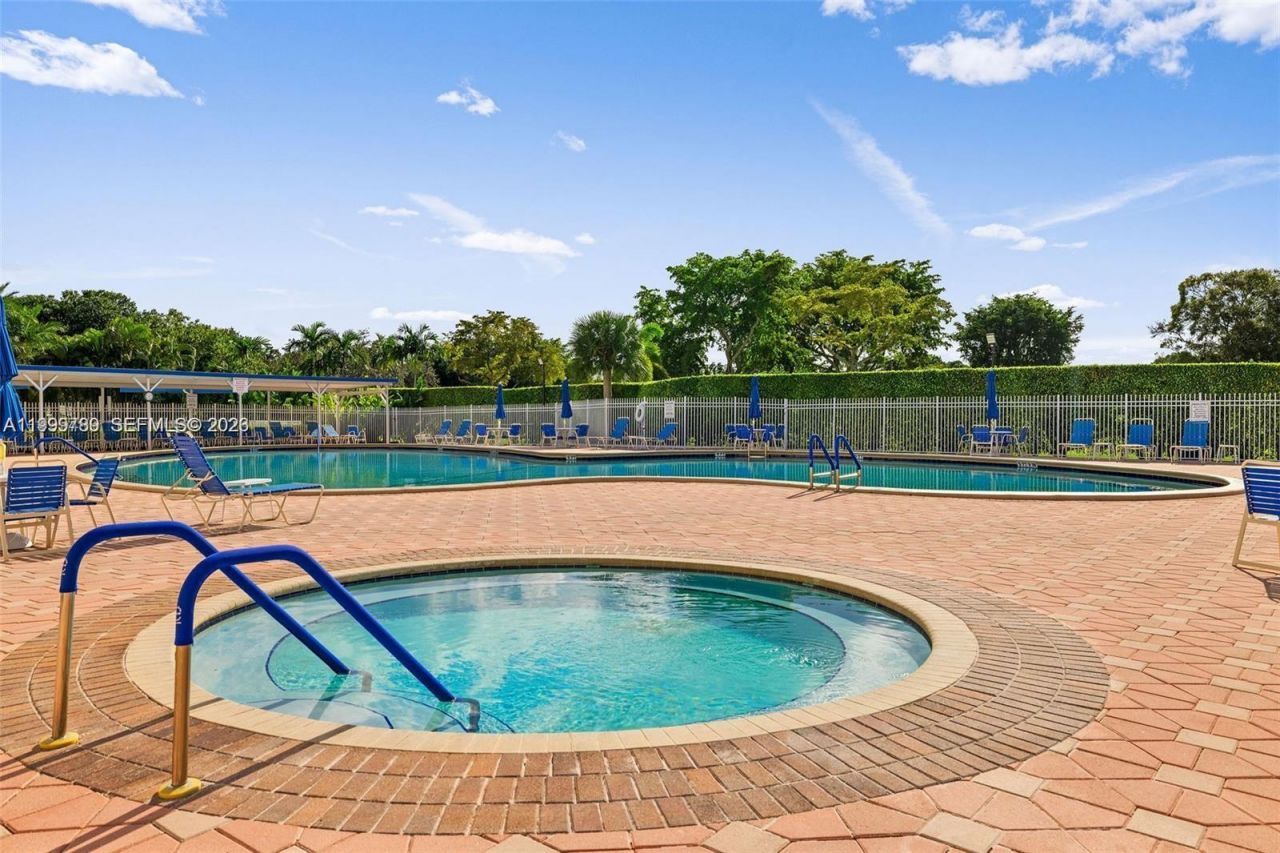 1086 NW 88th Way, Plantation, FL 33322 Photo