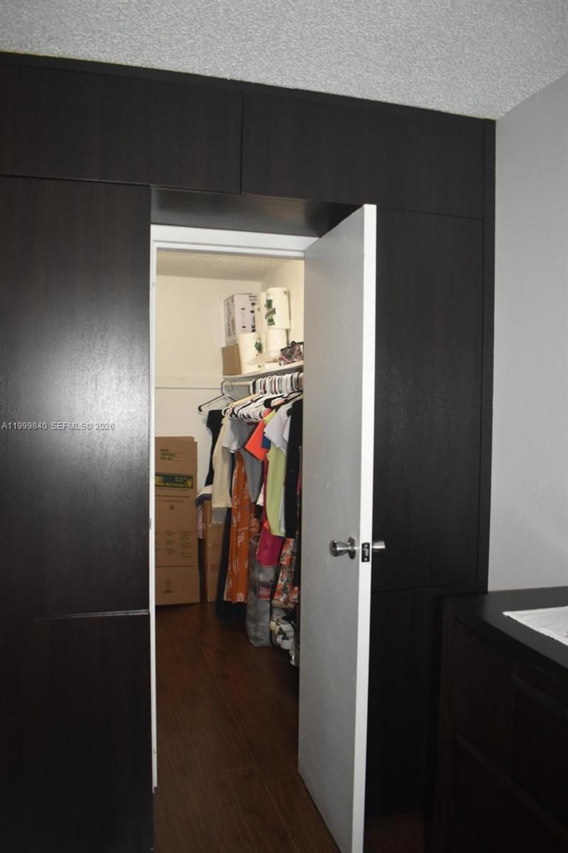 5231 Geneva Way, Unit 204, Doral, FL 33166 Photo