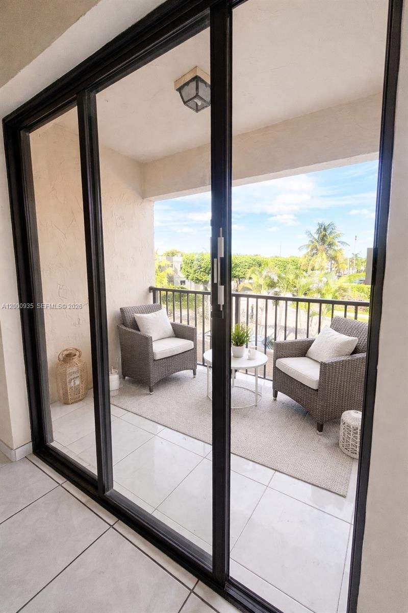 5575 W 26th Court, Unit 203, Hialeah, FL 33016 Photo