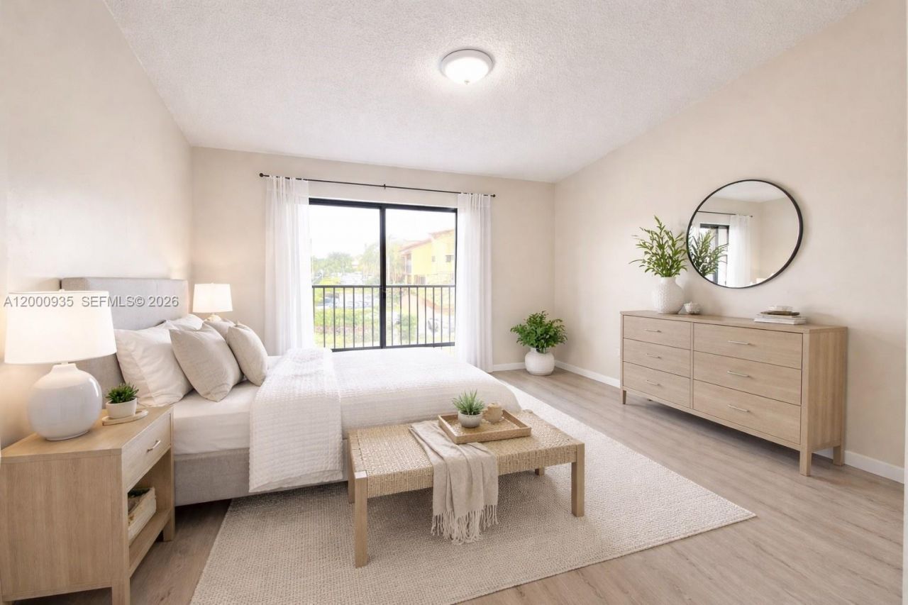5575 W 26th Court, Unit 203, Hialeah, FL 33016 Photo