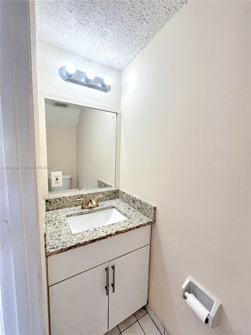 5575 W 26th Court, Unit 203, Hialeah, FL 33016 Photo