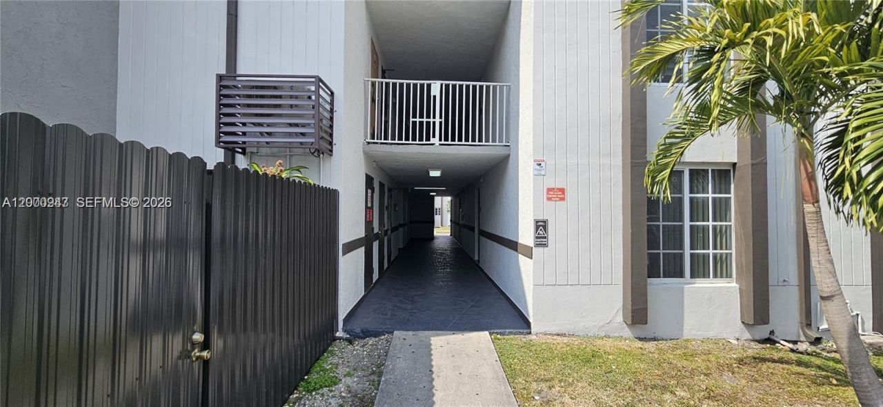 4804 NW 79th Ave, Unit 201, Doral, FL 33166 Photo