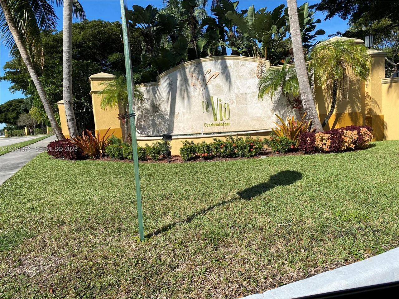 9645 NW 1st Ct, Unit 1-302, Pembroke Pines, FL 33024 Photo