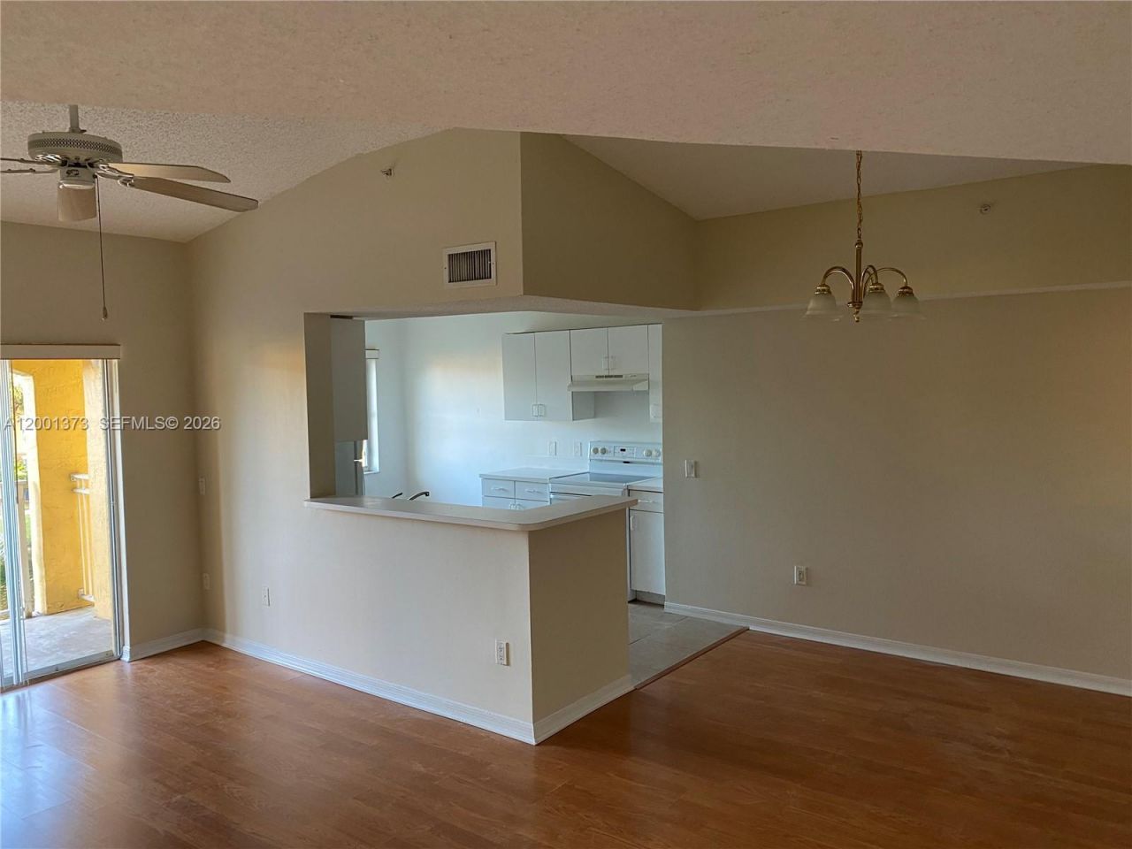 9645 NW 1st Ct, Unit 1-302, Pembroke Pines, FL 33024 Photo