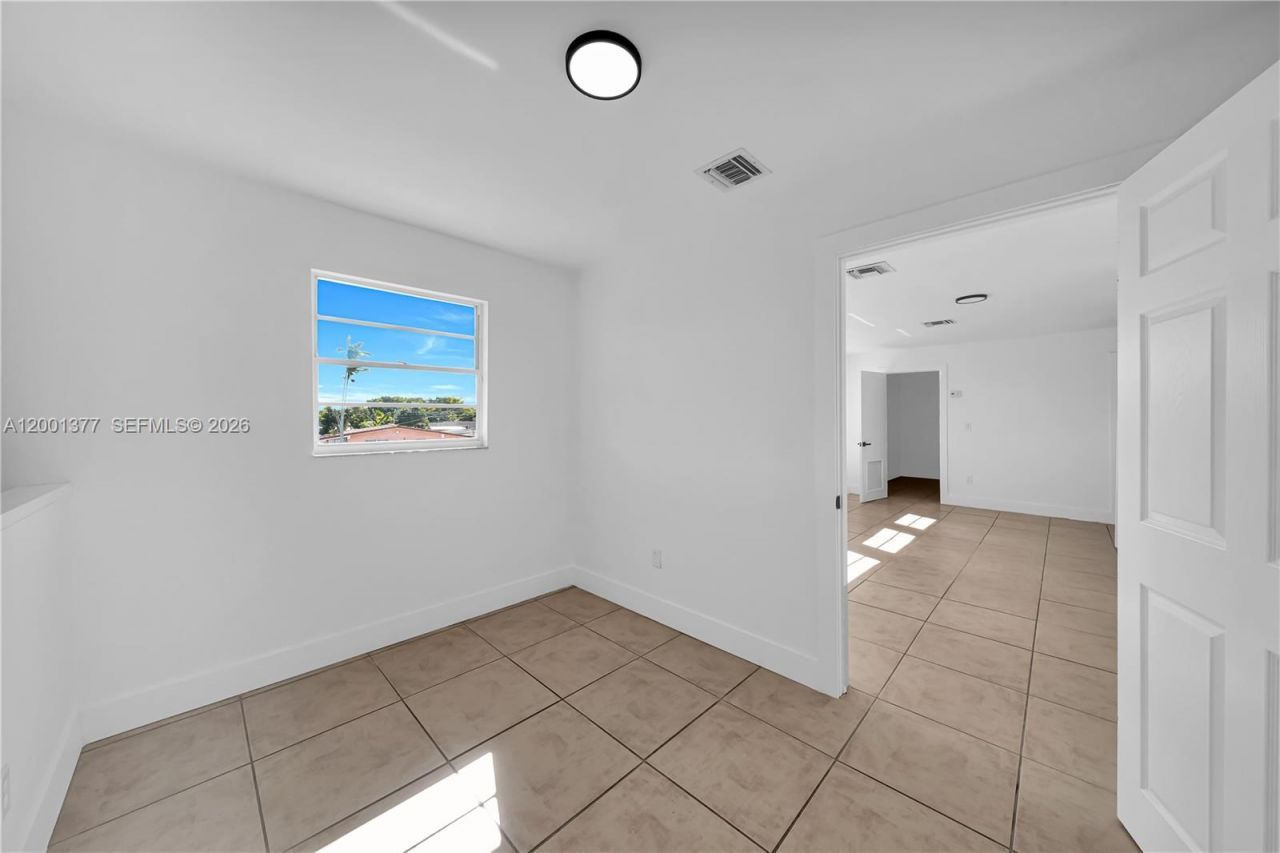 8241 SW 12th Ter , Miami, FL 33144 Photo