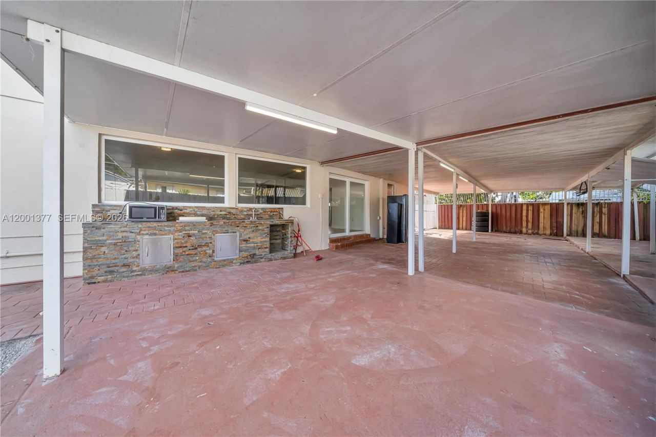 8241 SW 12th Ter , Miami, FL 33144 Photo