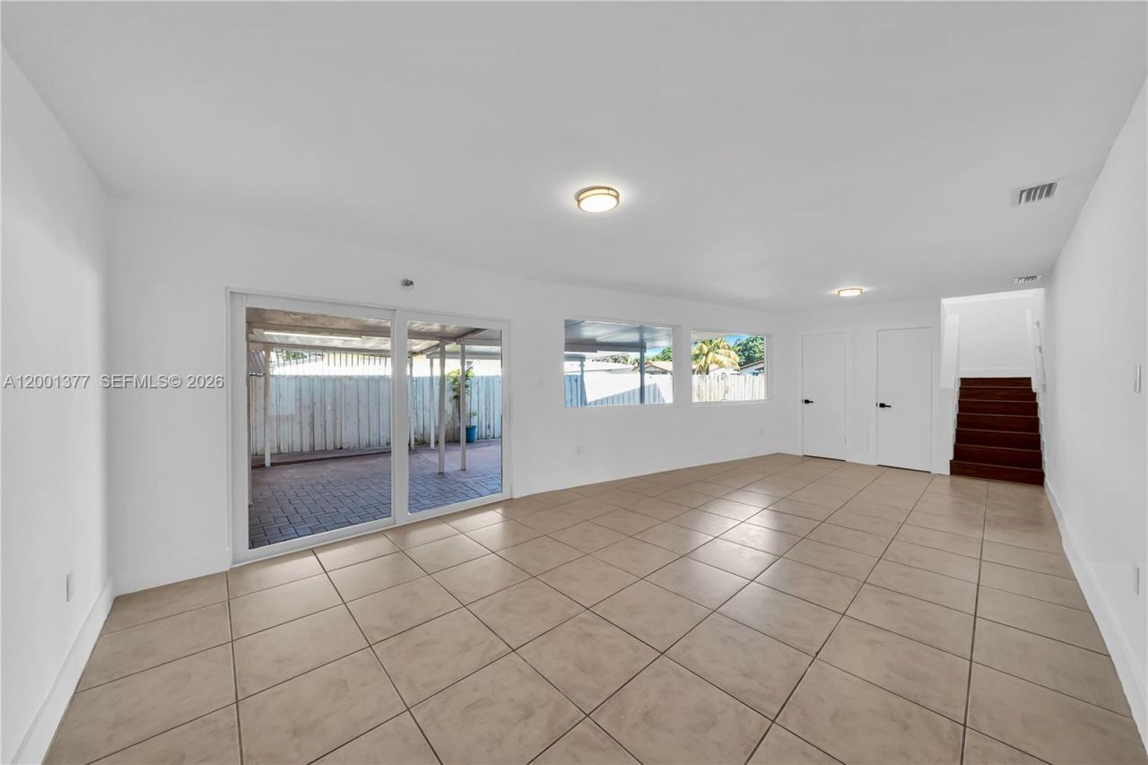 8241 SW 12th Ter, Miami, FL 33144 Photo