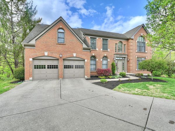 873 Celestial Court, Crescent Springs, KY 41017