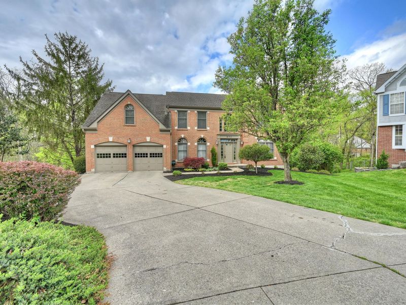 873 Celestial Court, Crescent Springs, KY 41017 Photo 2