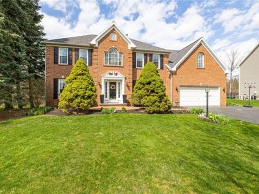 14 Princeton Lane, Fairport, NY 14450