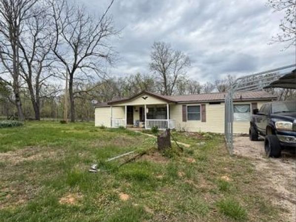 8035 T Highway , Farmington, MO 63640