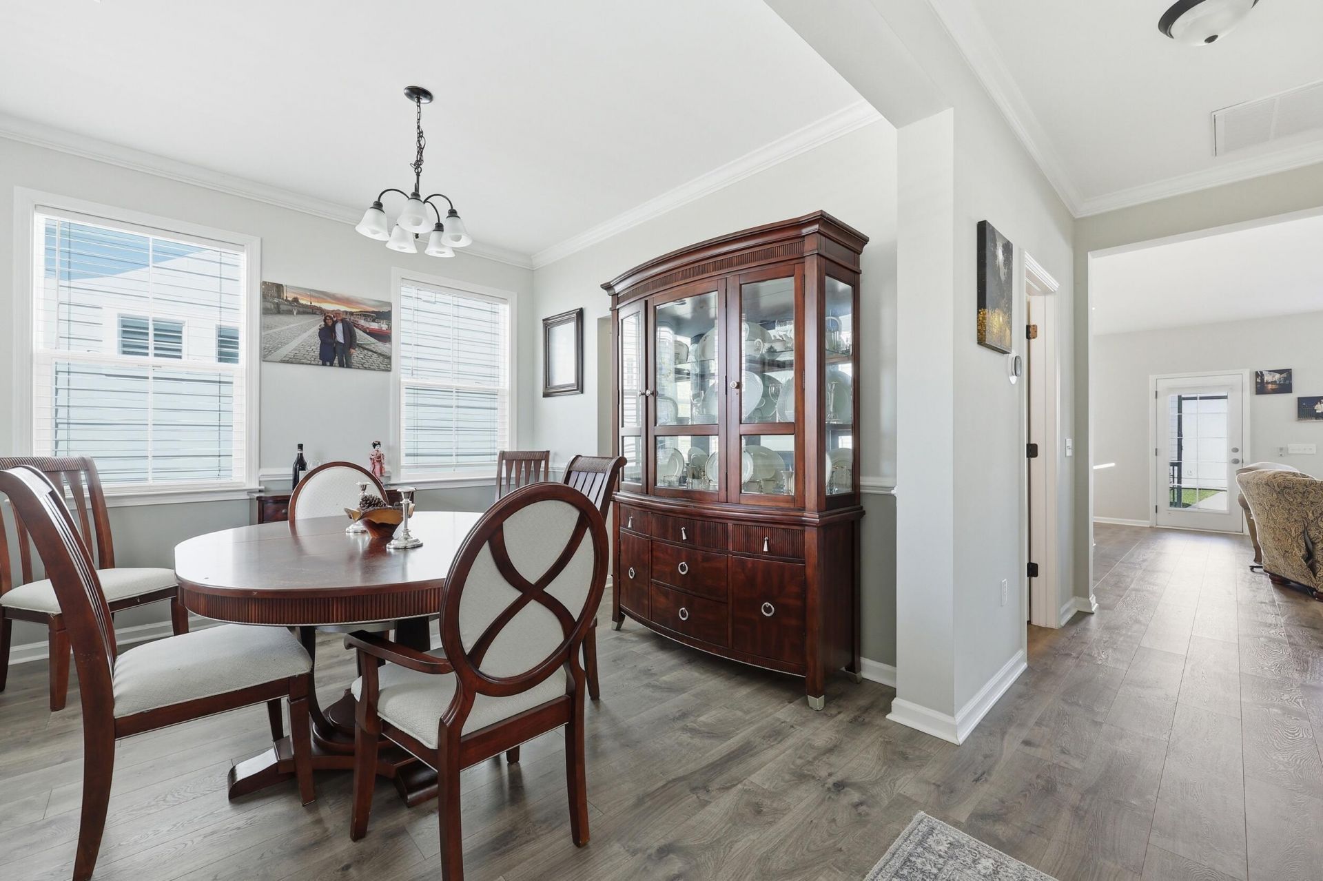 122 Angelica Avenue Photo 11