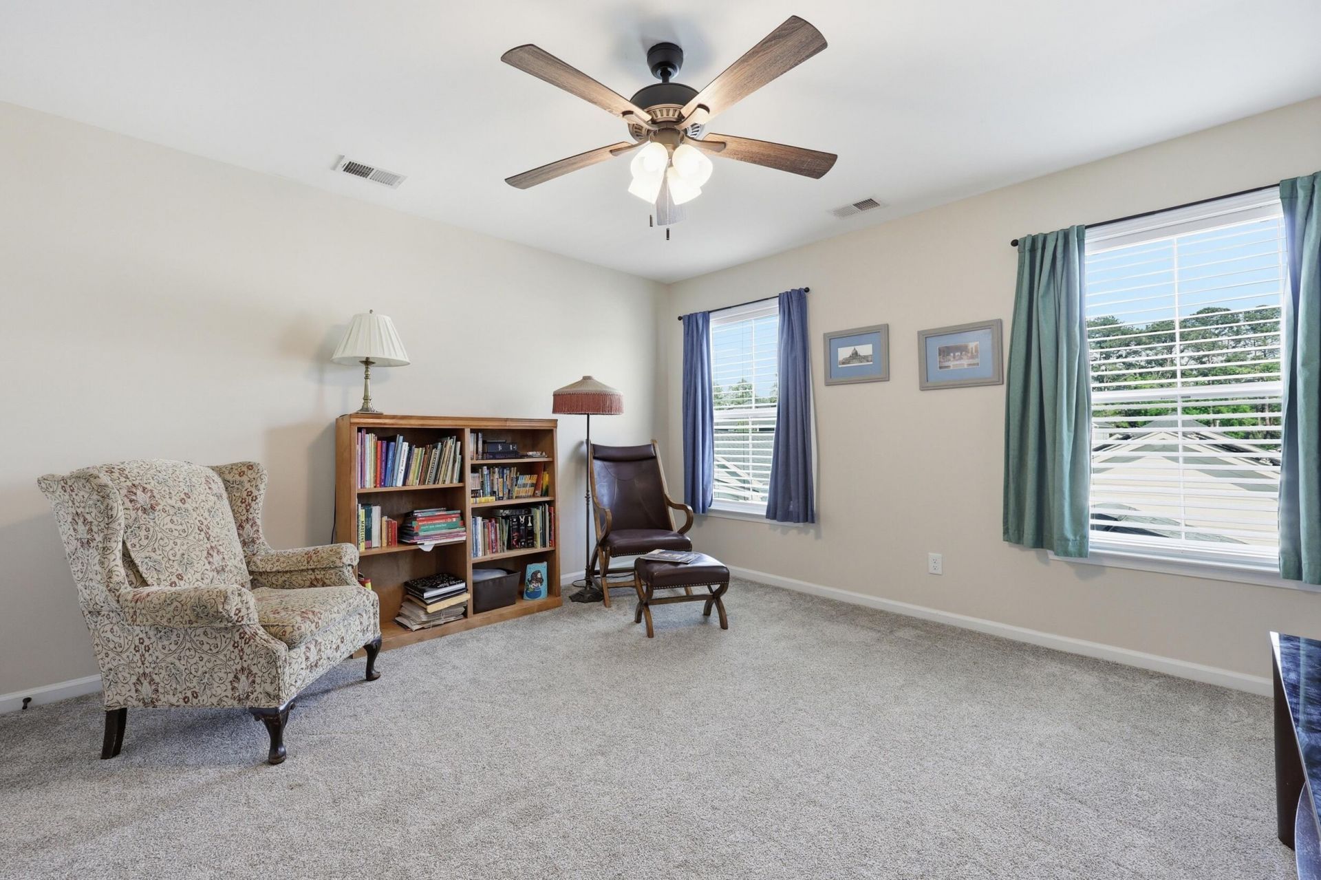 122 Angelica Avenue Photo 24