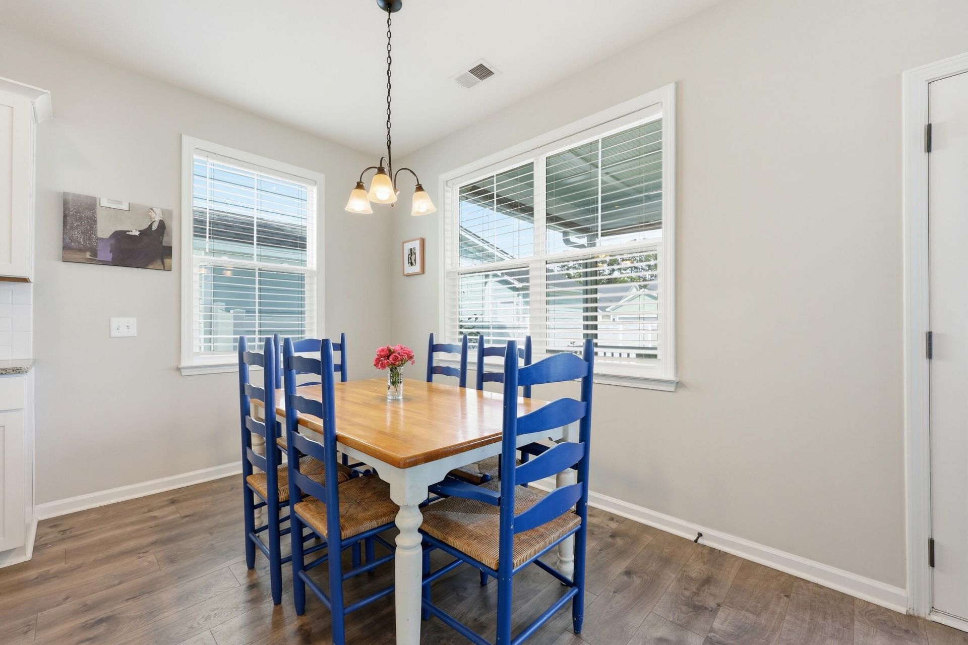 122 Angelica Avenue Photo 6