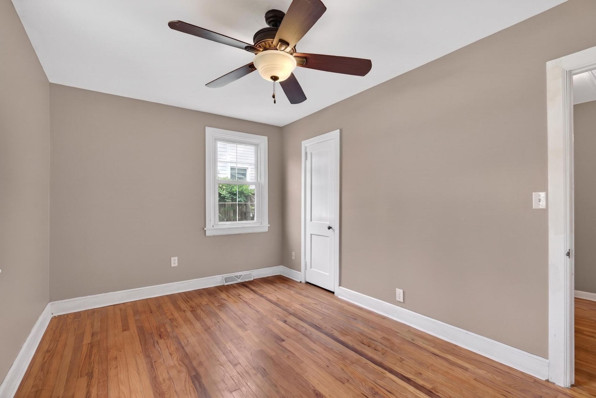 4512 Overbrook Avenue Photo 40