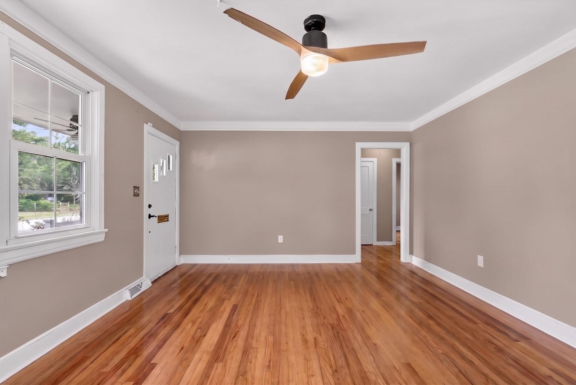 4512 Overbrook Avenue Photo 5