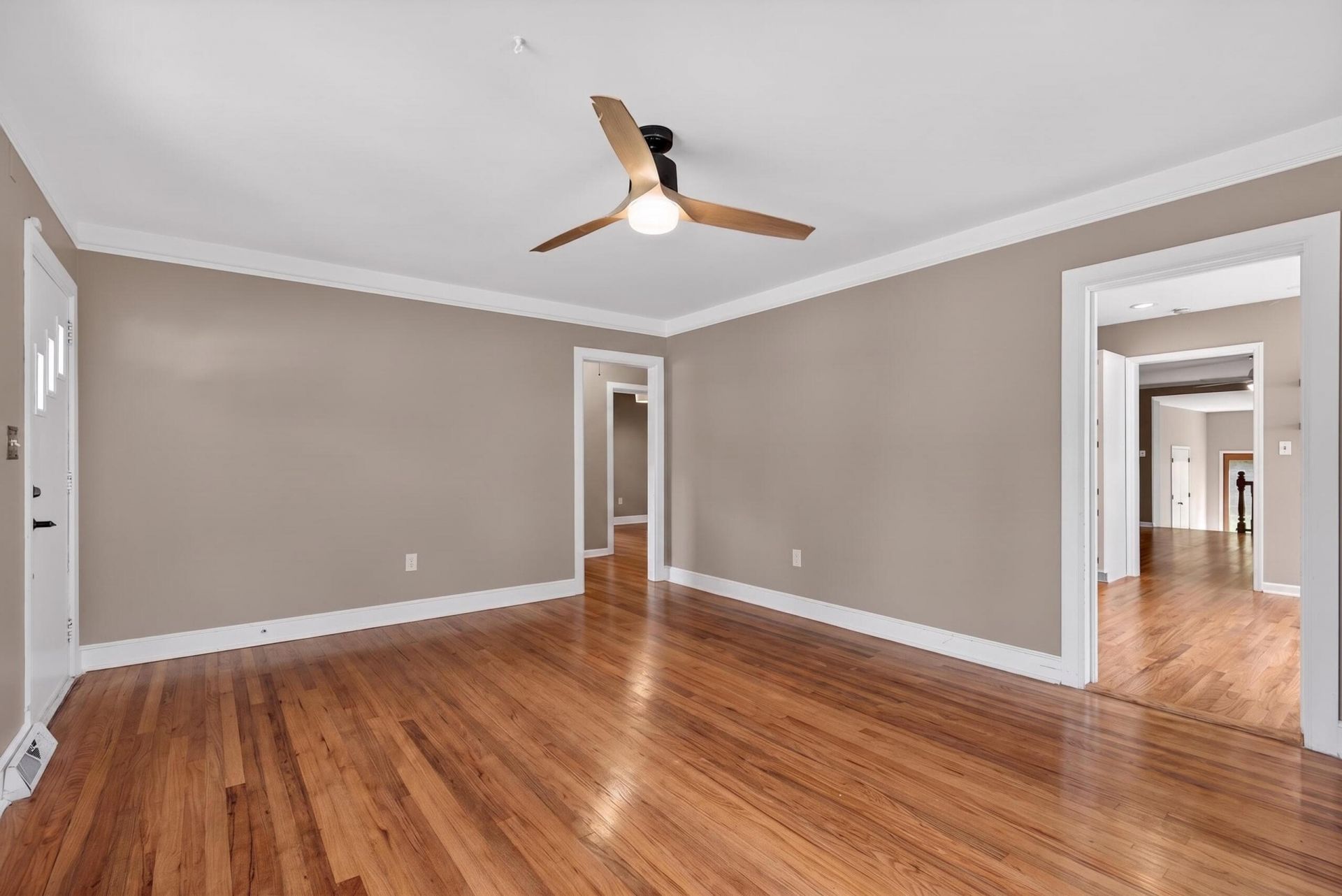 4512 Overbrook Avenue Photo 7
